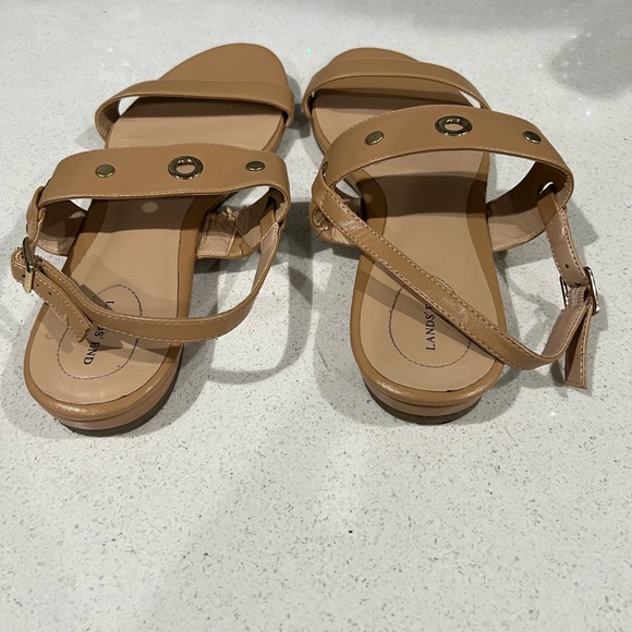 LANDS END women beige strap sandals/size 9 - Picture 6 of 10